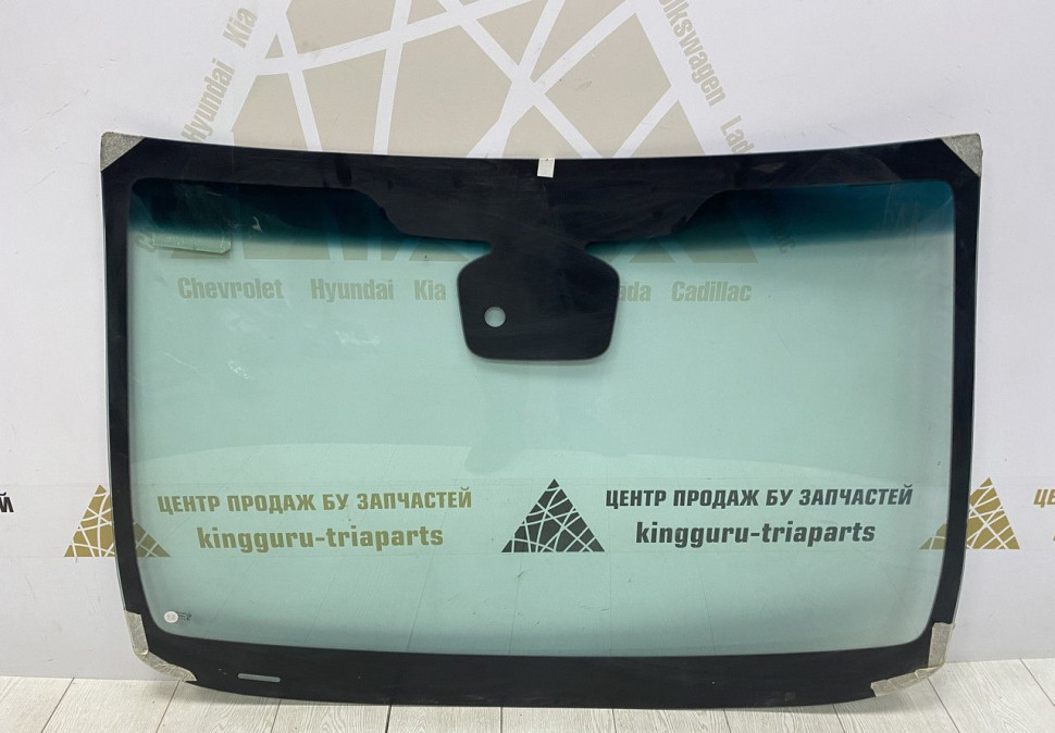 Лобовое стекло Opel Astra J5 OEM 13265010
