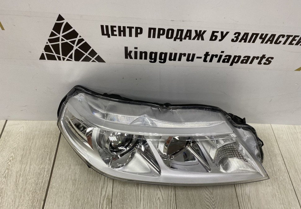 Фара галоген правая Suzuki Vitara 2 OEM 3512054P00 Фара галоген правая Suzuki Vitara 2 OEM 3512054P00