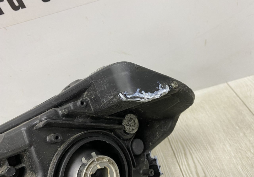 Фара галоген правая Suzuki Vitara 2 OEM 3512054P00 Фара галоген правая Suzuki Vitara 2 OEM 3512054P00