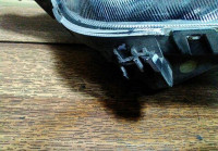 ПТФ передний левый Kia Rio 4 рестайл сломано два крепления oem 922014y600 (скл-3)