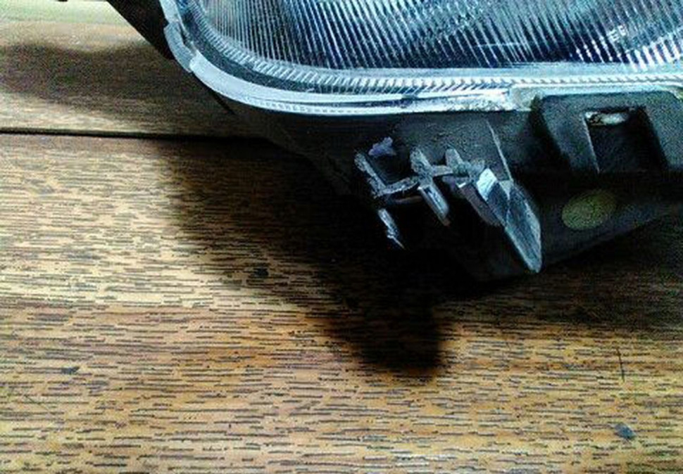 ПТФ передний левый Kia Rio 4 рестайл сломано два крепления oem 922014y600 (скл-3) ПТФ передний левый Kia Rio 4 рестайл сломано два крепления oem 922014y600 (скл-3)