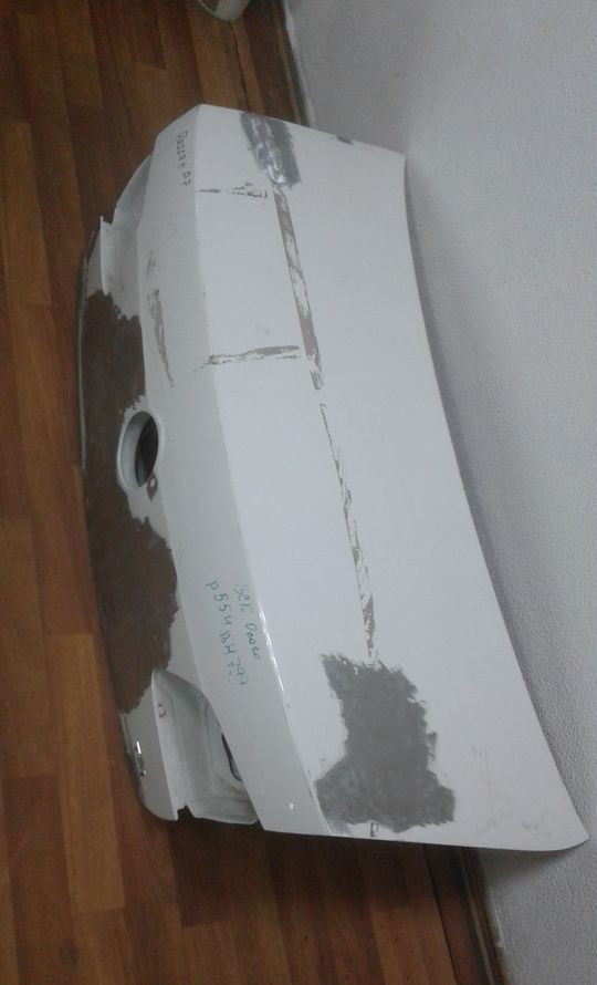 Крышка багажника Volkswagen Passat B7 oem 3AE827025 (после ремонта)