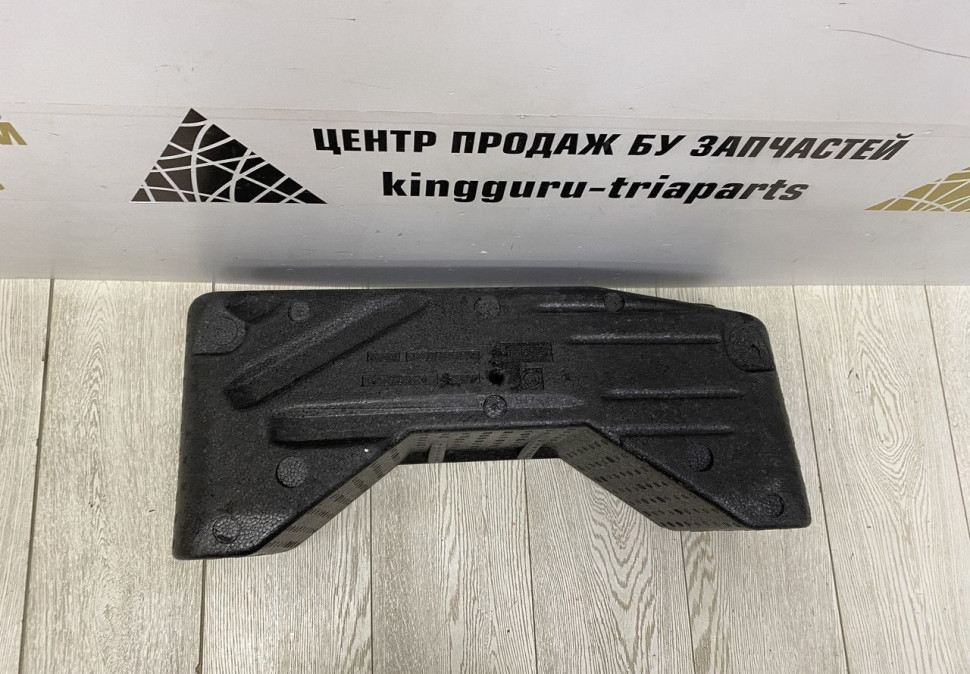 Ящик для инструментов в багажник Skoda Rapid oem 60u863957 Ящик для инструментов в багажник Skoda Rapid oem 60u863957