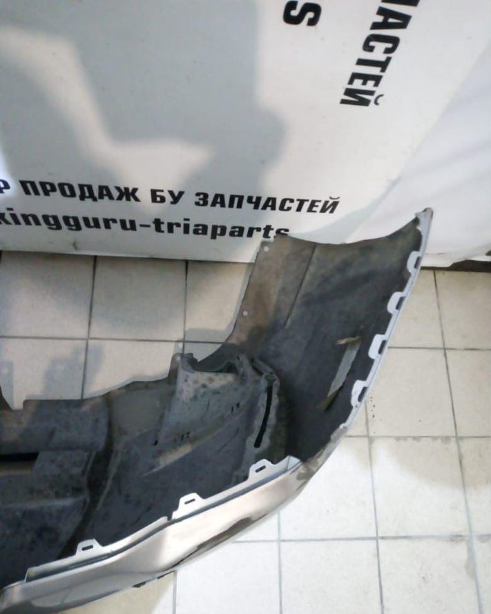 Бампер передний бу Subaru Forester SJ OEM 57704SG021 (скл-3)