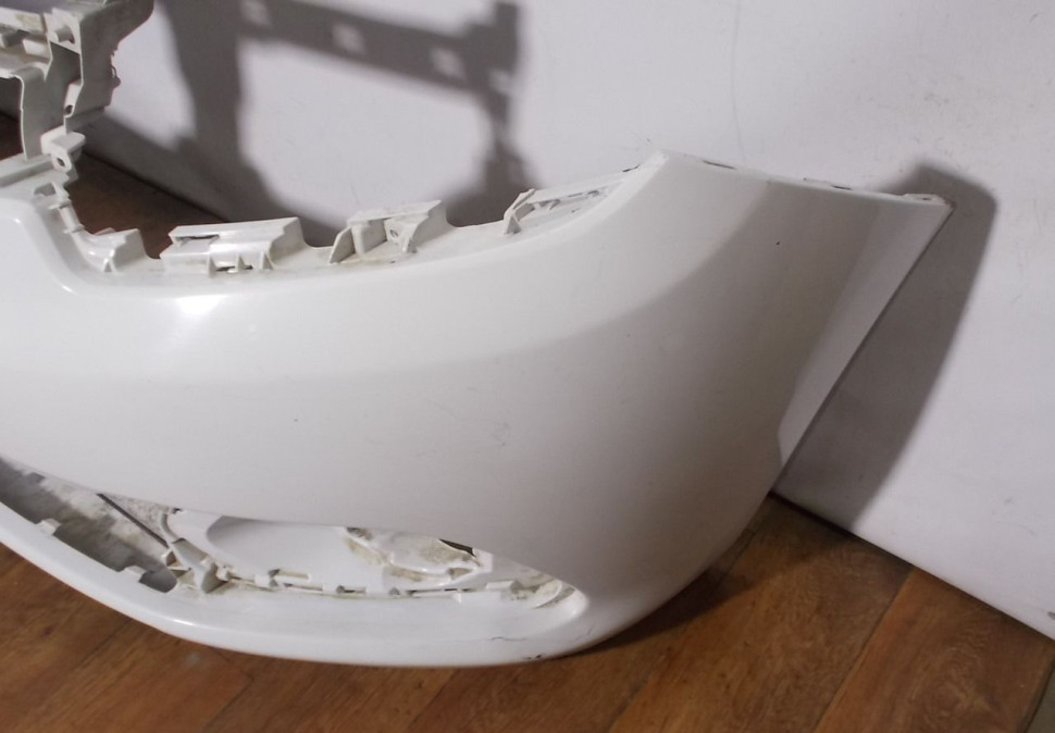 Бампер передний бу Renault Logan 2 OEM 620228143R (скл-5) Бампер передний бу Renault Logan 2 OEM 620228143R (скл-5)