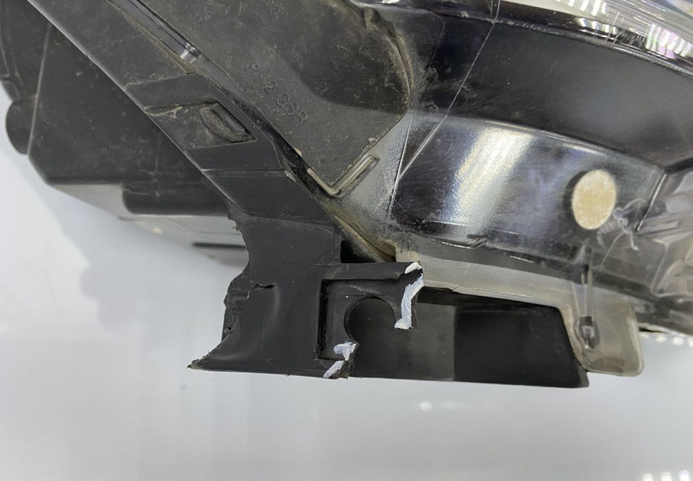 Фара правая диодная Hyundai Creta 2016 OEM 92102M0100