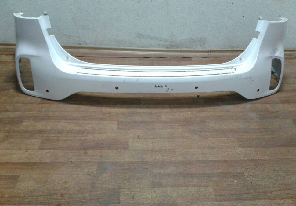 Бампер задний Kia Sorento 2 12- Oem 866112P500 (слом 1 крепеж)