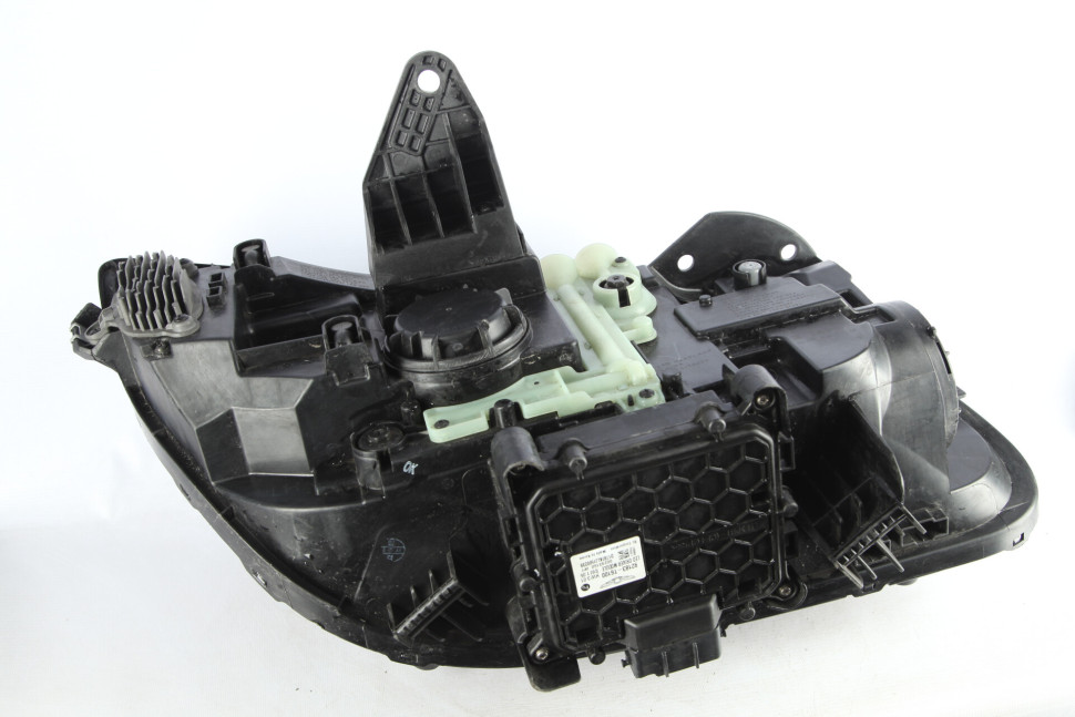 Фара левая LED Genesis GV80 2019 OEM 92101T6000 Фара левая LED Genesis GV80 2019 OEM 92101T6000
