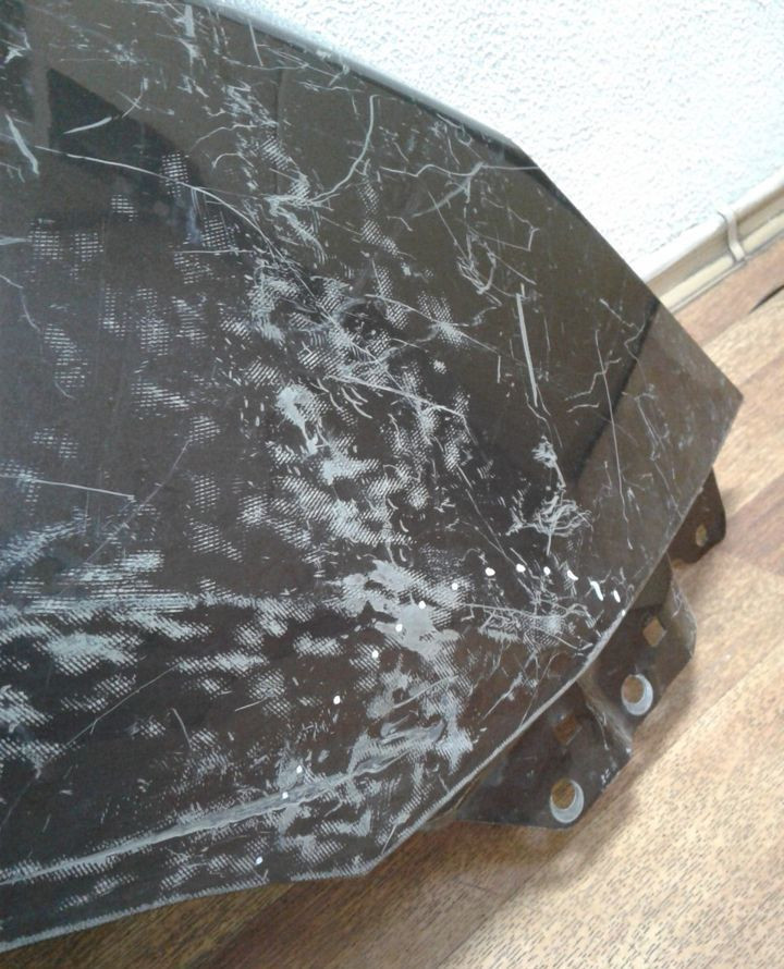 Крыло переднее правое Hyundai ix35 (10-15) мал.вмятина Крыло переднее правое Hyundai ix35 (10-15) мал.вмятина