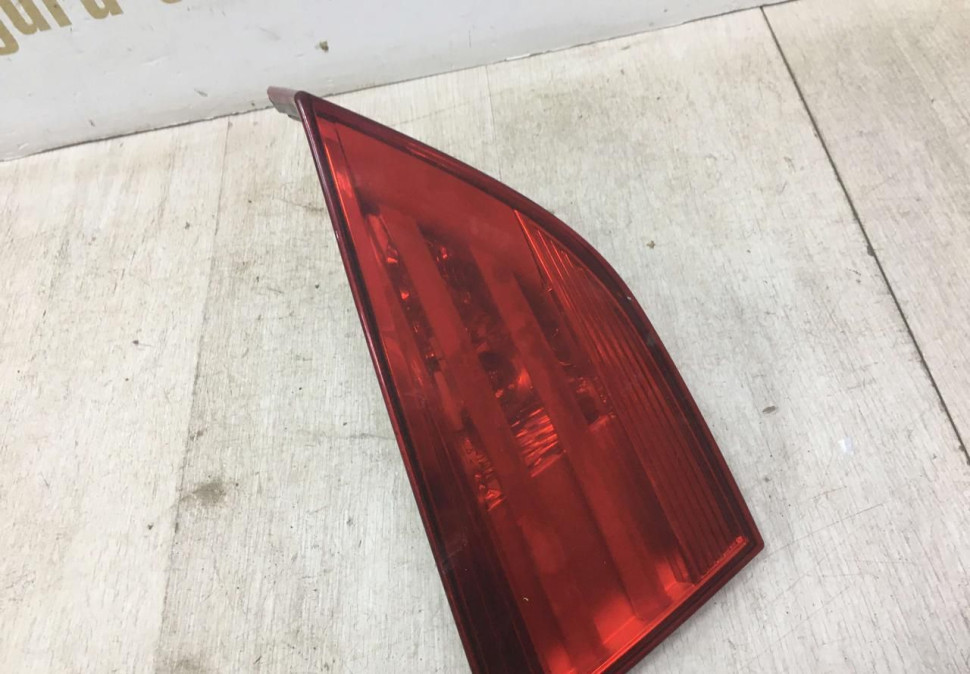 Фонарь внутренний левый BMW X1 E84 OEM 63212992479