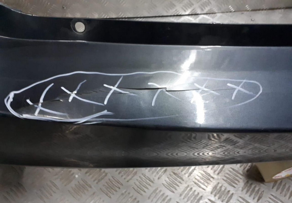 Бампер задний Lada Kalina 2 oem 2194280401501 Бампер задний Lada Kalina 2 oem 2194280401501