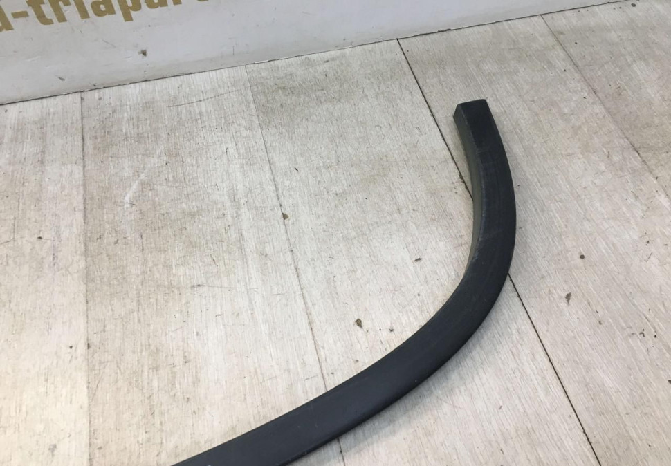 Расширитель крыла задний правый Volkswagen Tiguan 1 oem 5N0854820C