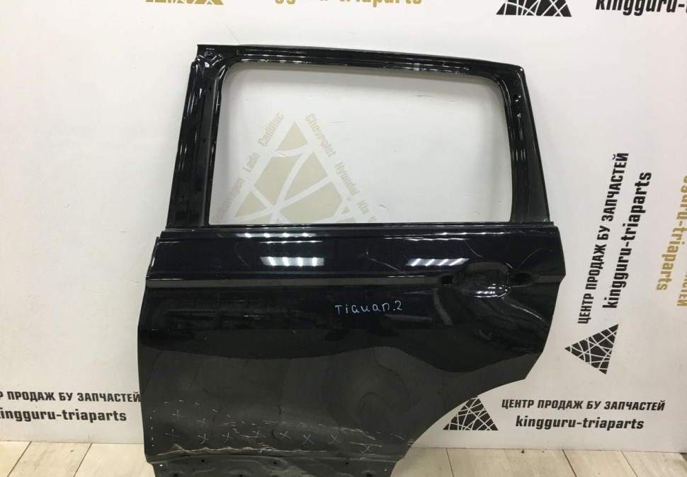 Дверь задняя левая Volkswagen Tiguan 2 2016  oem 5NA833055J (скл-3)