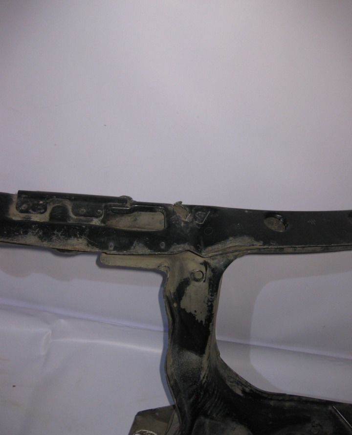 Панель передняя Volkswagen Transporter T5 (вмятина) oem 7h0805598 (скл-3) Панель передняя Volkswagen Transporter T5 (вмятина) oem 7h0805598 (скл-3)