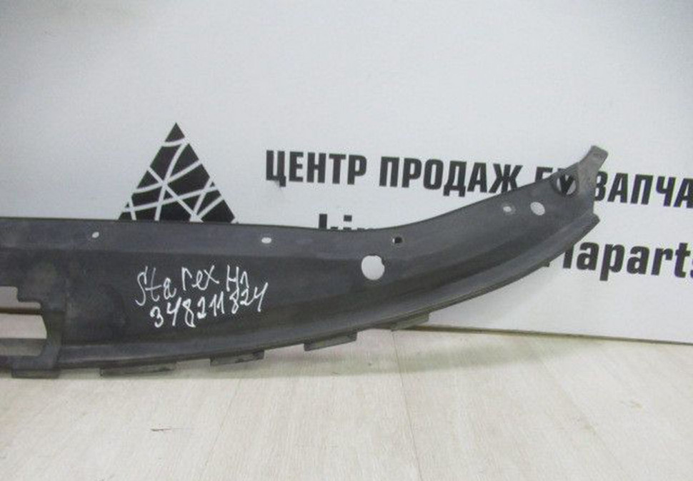 Накладка передней панели Hyundai Grand Starex H-1 865634H000