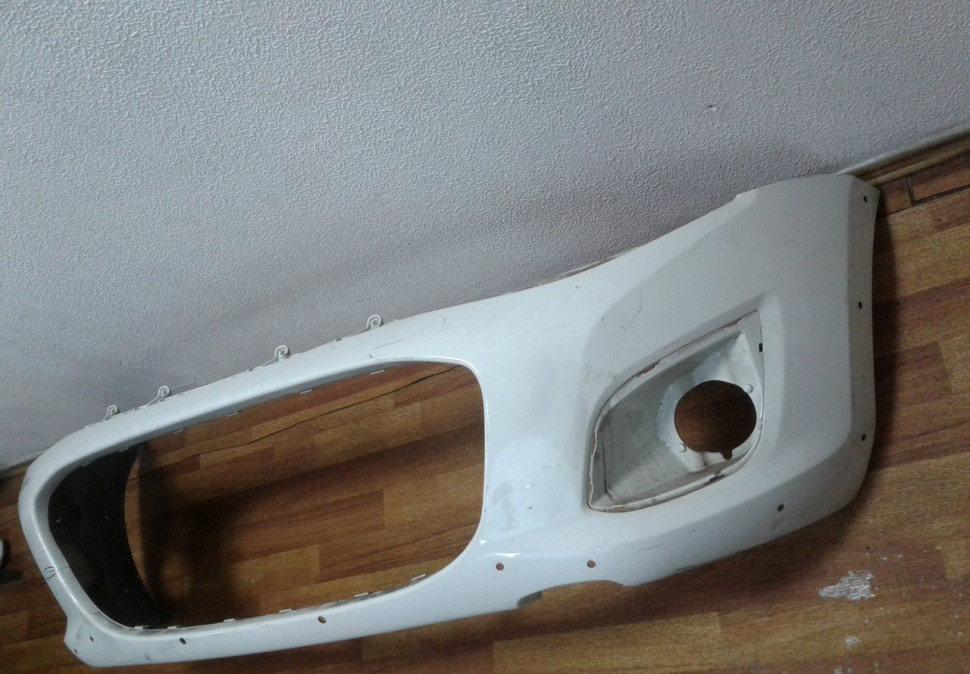 Бампер передний Lada Kalina 2 (трещина) oem 2192280301501 (скл-3)