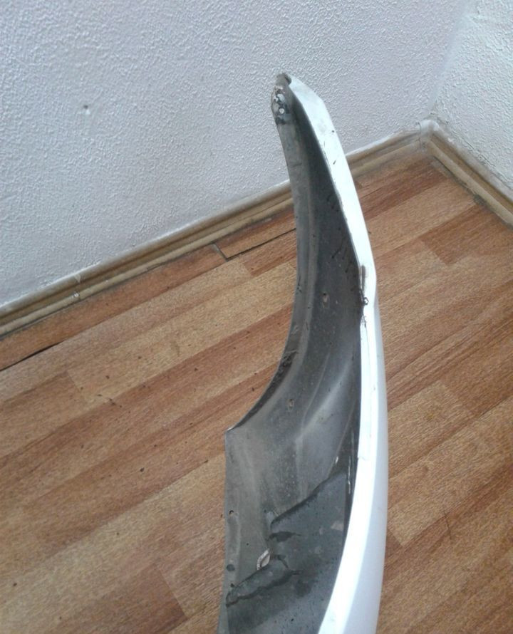 Бампер передний Lada Kalina 2 (трещина) oem 2192280301501 (скл-3)