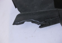 Дефлектор радиатора Renault Sandero oem 601981814R (слом часть) (скл-3)