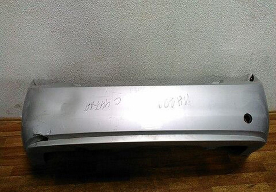 Бампер задний Chevrolet Aveo T300 трешина (скл-3)