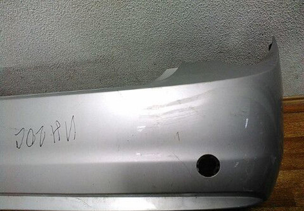 Бампер задний Chevrolet Aveo T300 трешина (скл-3) Бампер задний Chevrolet Aveo T300 трешина (скл-3)