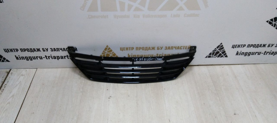 Решетка переднего бампера нижняя Hyundai IX35 (10-15) oem 865502Y000