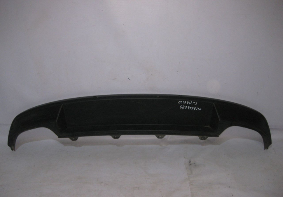 Юбка заднего бампера Skoda Octavia 3 5E oem 5e5807521h (скл-3)