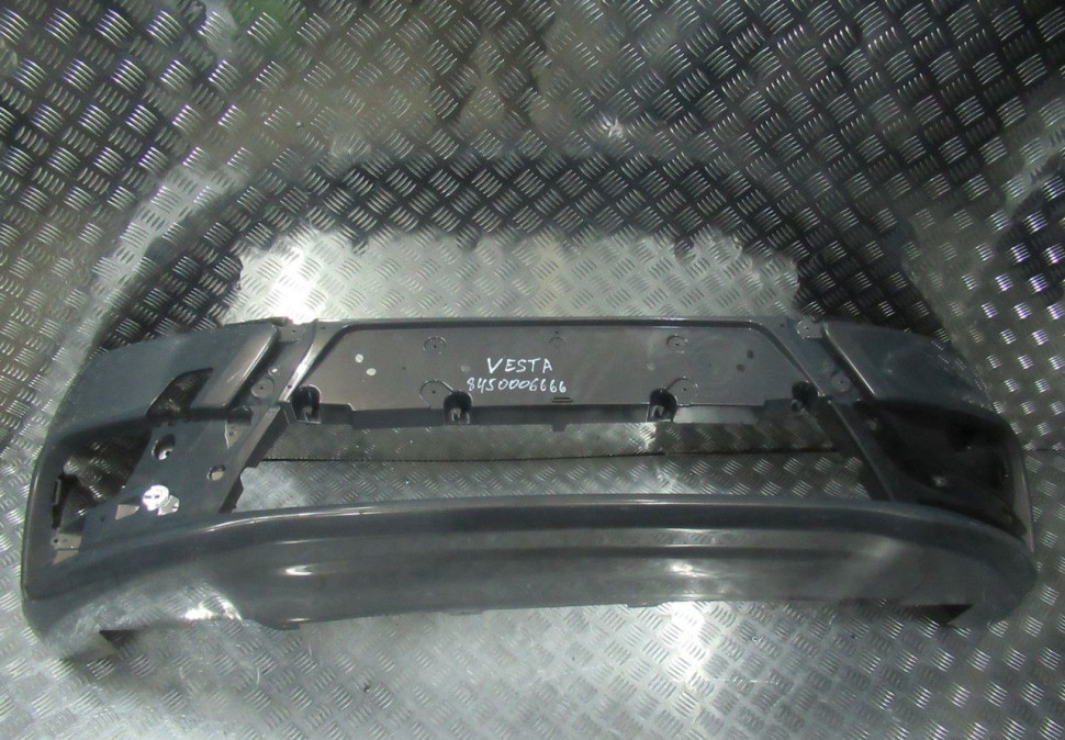 Бампер передний Lada Vesta oem 8450006666 Бампер передний Lada Vesta oem 8450006666