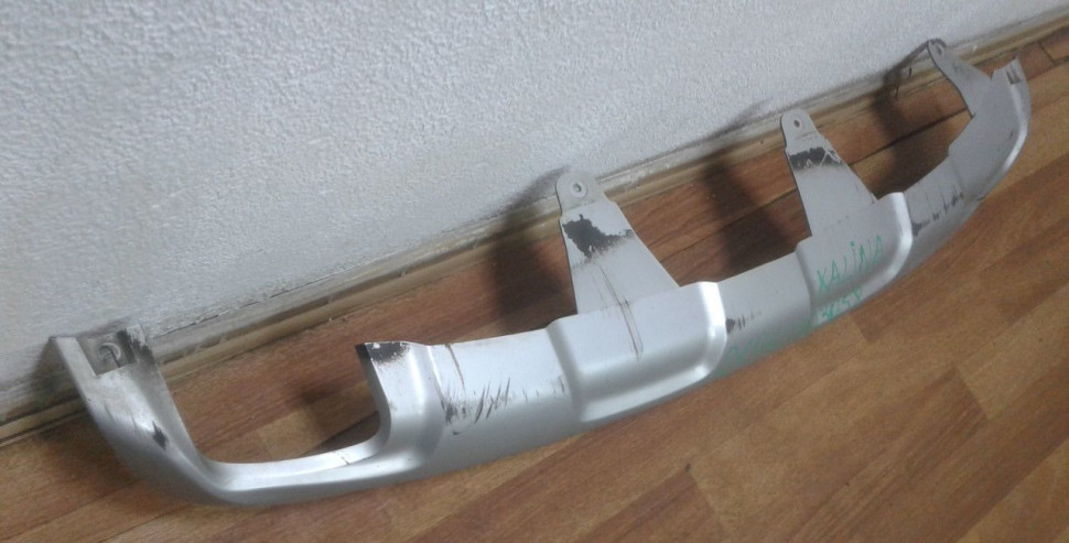 Спойлер переднего бампера Lada Kalina 1 oem 21942803058 (потерт) (скл-3) Спойлер переднего бампера Lada Kalina 1 oem 21942803058 (потерт) (скл-3)