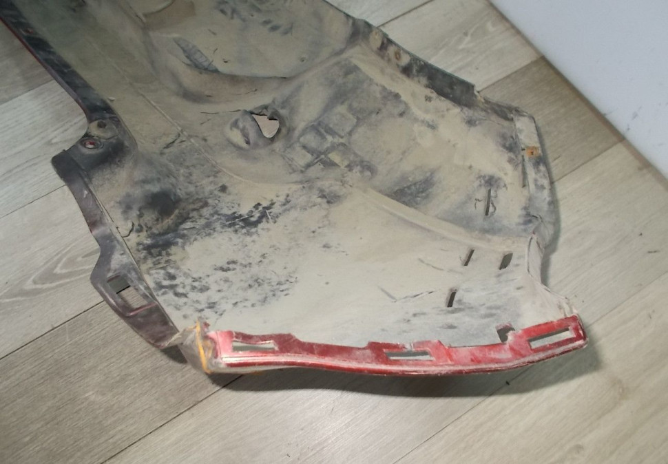 Бампер задний бу Renault Sandero Stepway 1 OEM 8200735456 Бампер задний бу Renault Sandero Stepway 1 OEM 8200735456