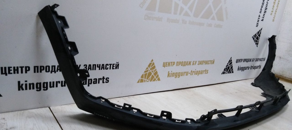 Спойлер переднего бампера Kia Sportage 3 10-16 oem 865123U000 Спойлер переднего бампера Kia Sportage 3 10-16 oem 865123U000