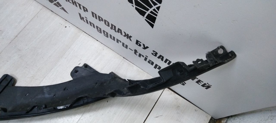 Спойлер переднего бампера Kia Sportage 3 10-16 oem 865123U000 Спойлер переднего бампера Kia Sportage 3 10-16 oem 865123U000