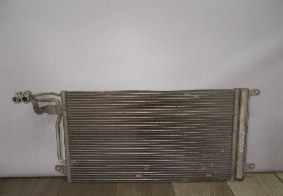Радиатор кондиционера бу Skoda Rapid OEM 6C0816411B