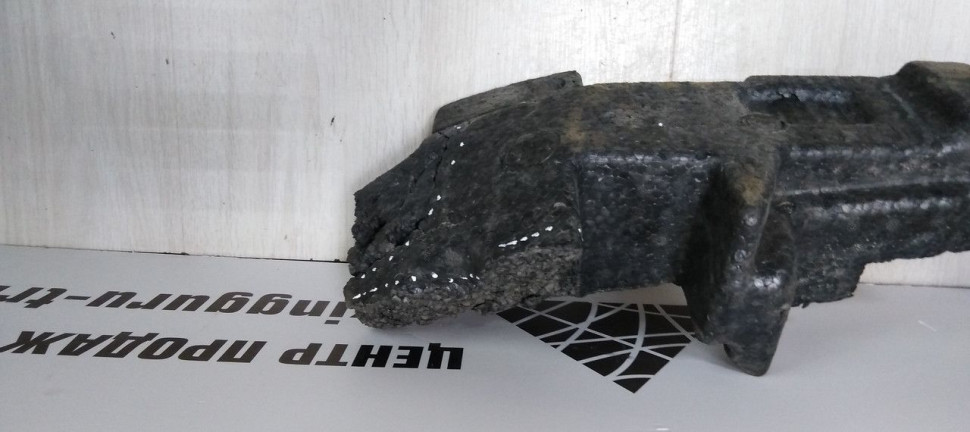 Абсорбер переднего бампера Hyundai Santa Fe 4 2018> oem 86521S1010 Абсорбер переднего бампера Hyundai Santa Fe 4 2018> oem 86521S1010