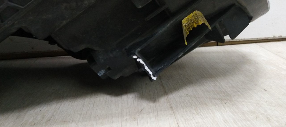 Фара правая Hyundai Grand Santa Fe 3 ксенон 2015-2018 oem 92102b8620 Фара правая Hyundai Grand Santa Fe 3 ксенон 2015-2018 oem 92102b8620