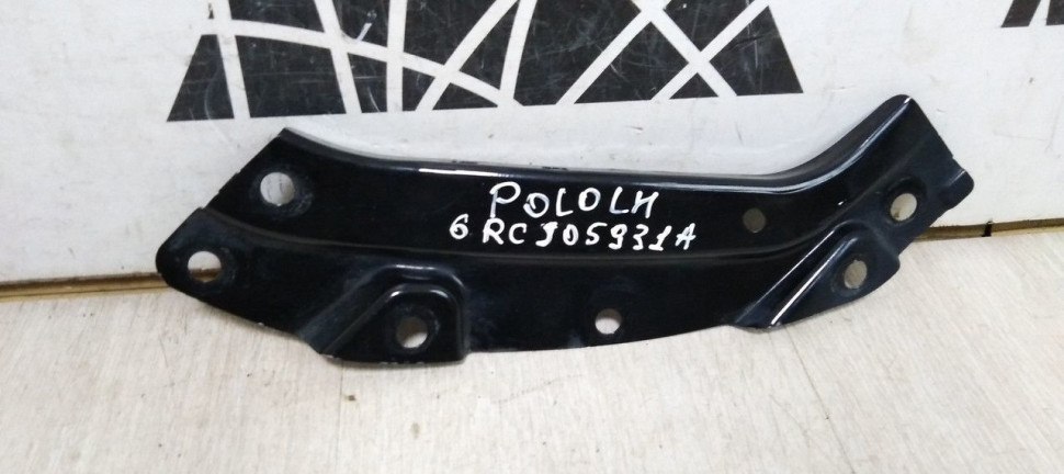 Кронштейн фары передний левый Volkswagen Polo 5 (09-20) oem 6rc805931a