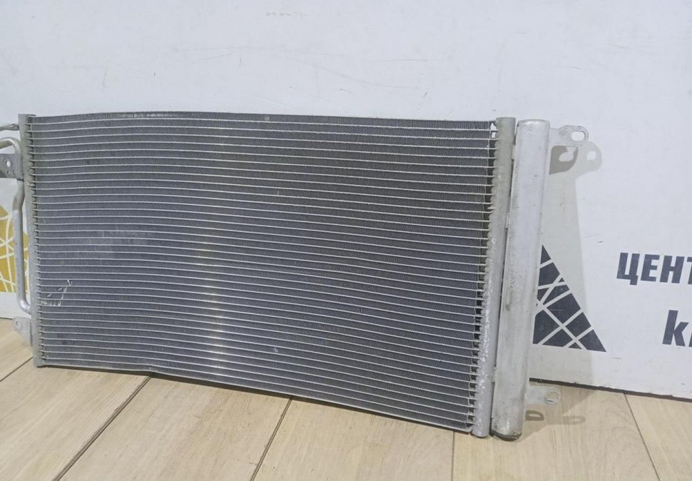 Радиатор кондиционера Skoda Rapid OEM 6C0816411B Радиатор кондиционера Skoda Rapid OEM 6C0816411B