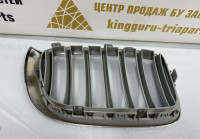 Решетка радиатора левая BMW X3 F25 рестайлинг OEM 51117210725