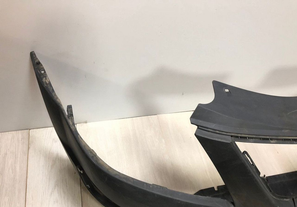 Бампер передний Lada Largus oem 8450000244 (скл-3) Бампер передний Lada Largus oem 8450000244 (скл-3)