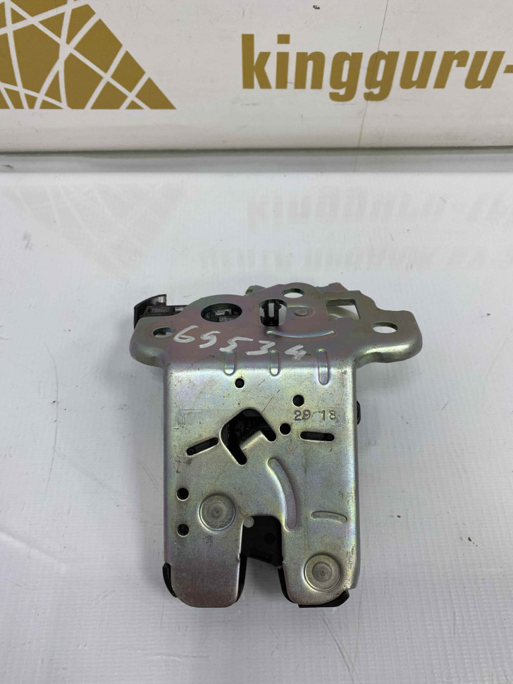 Замок крышки багажника бу Audi Q5 OEM 8R0827505A Замок крышки багажника бу Audi Q5 OEM 8R0827505A