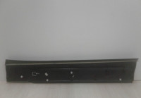 Молдинг двери передний левый Volkswagen Tiguan 2 oem 5NA854939N (слом.1креп.)