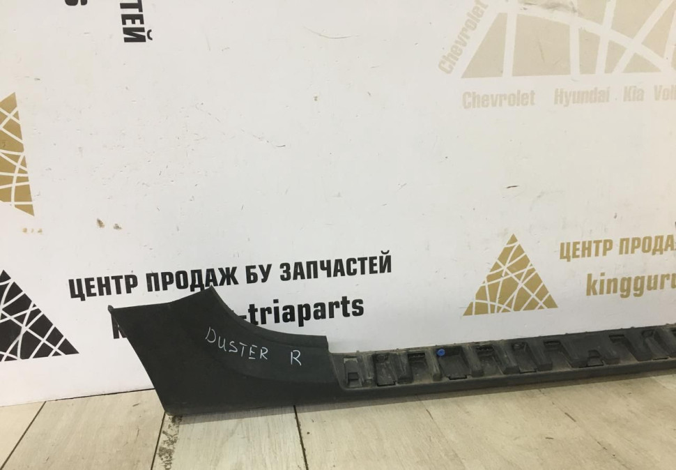 Порог правый Renault Duster OEM 764260812R