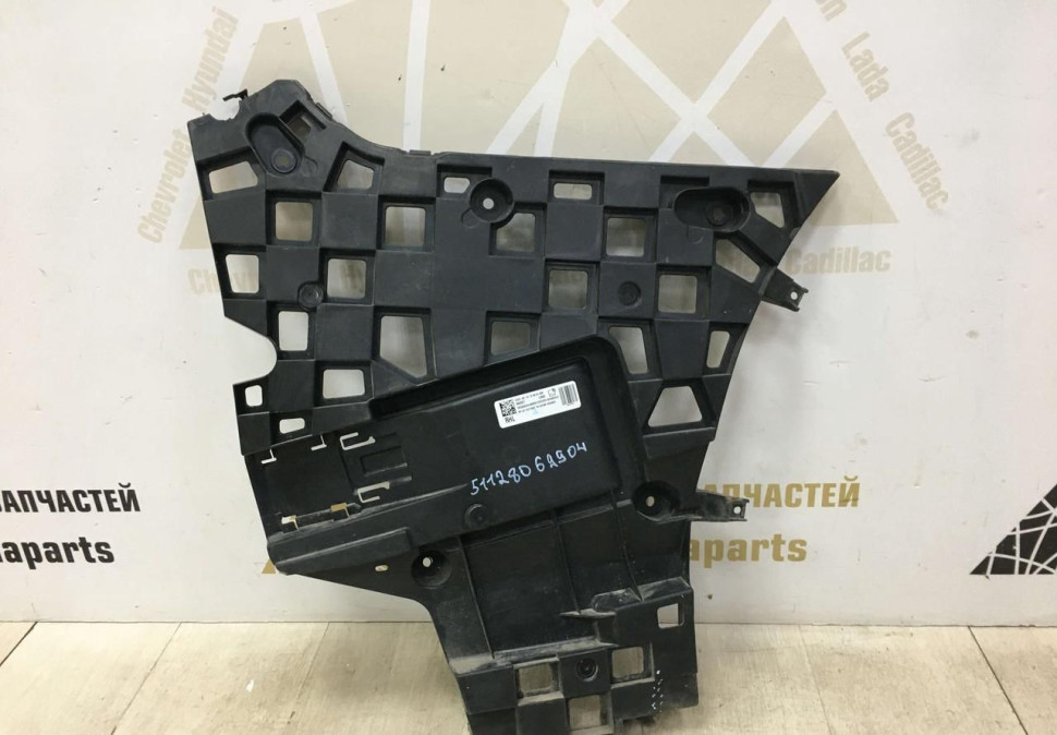 Кронштейн заднего бампера правый BMW X7 G07 M-Pack OEM 51128069904