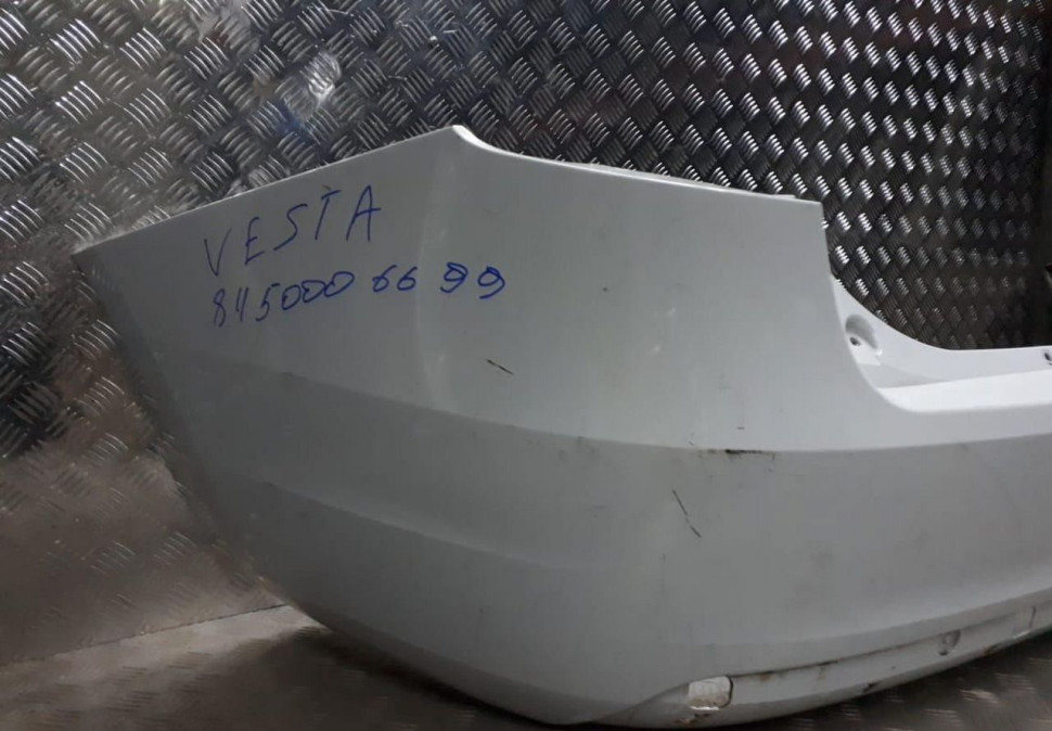 Бампер задний Lada Vesta oem 8450006699 (скл-3) Бампер задний Lada Vesta oem 8450006699 (скл-3)