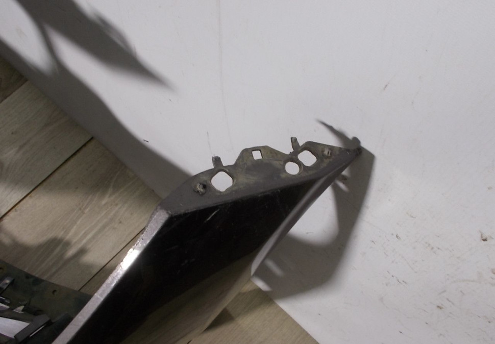 Бампер передний бу BMW 3 F30 OEM 51117279693 Бампер передний бу BMW 3 F30 OEM 51117279693