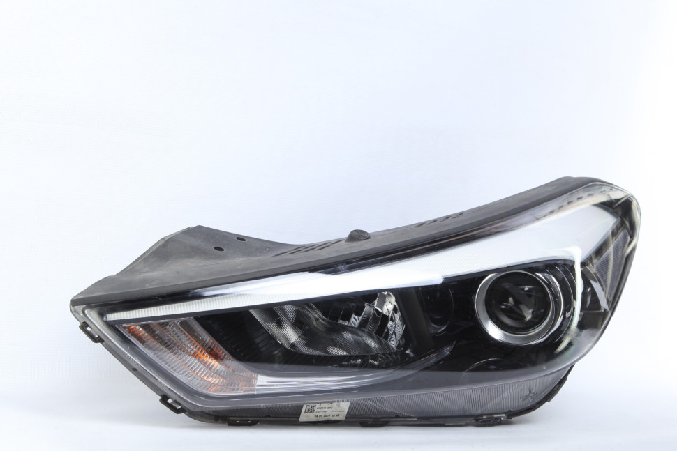 Фара левая Hyundai Tucson 3 (15>) галоген (1 крепл. под замену) oem 92101d7000