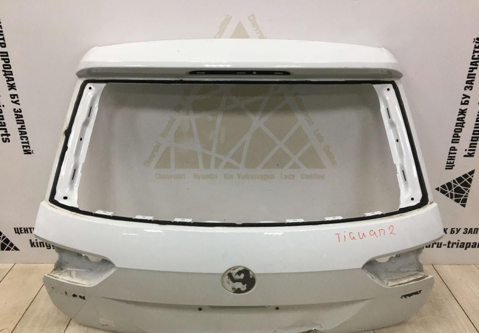 Крышка багажника Volkswagen Tiguan 2 2016 oem 5NA827025