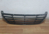 Решетка переднего бампера Hyundai ix35 (после ремонта) oem 865502y000