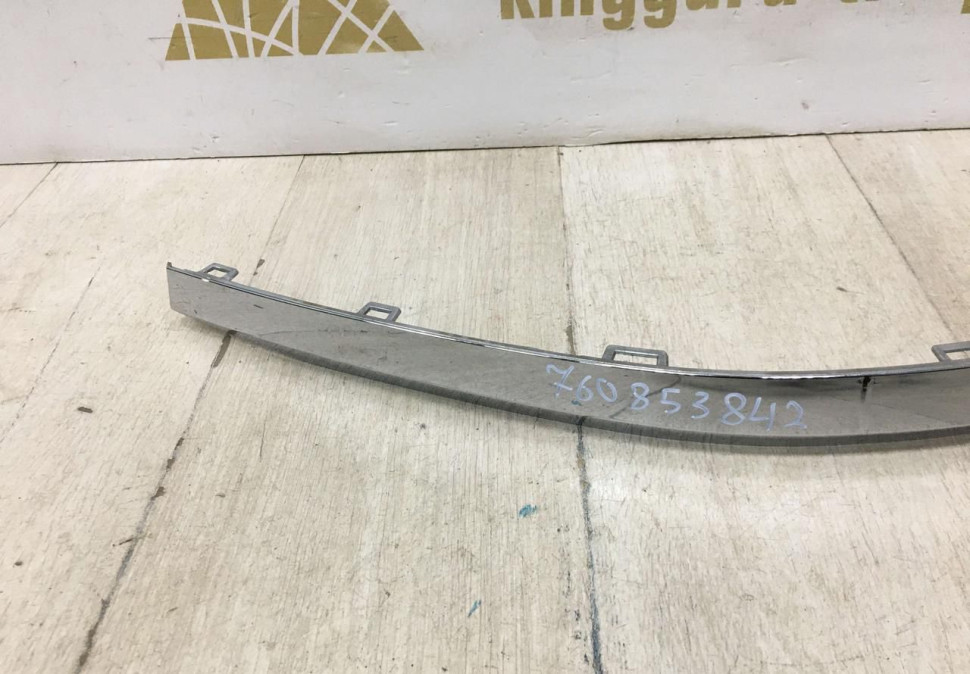 Молдинг заднего бампера правый Volkswagen Touareg 3 2018 oem 760853842