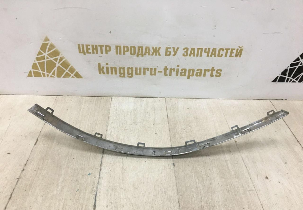 Молдинг заднего бампера правый Volkswagen Touareg 3 2018 oem 760853842
