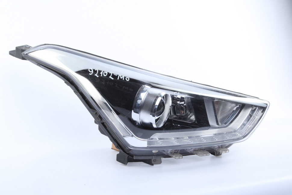 Фара правая диодная Hyundai Creta 1 2016 OEM 92102M0100
